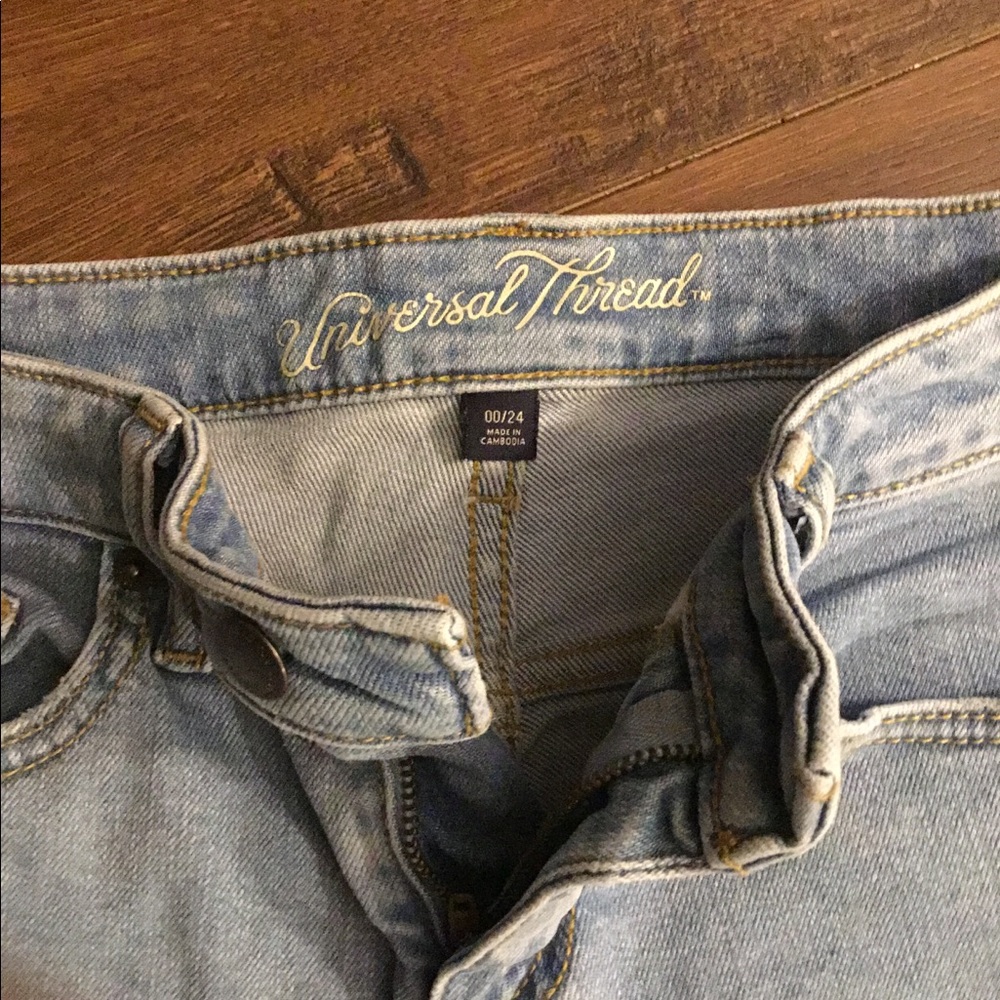 Shorts universal Threads - Picture 4 of 5